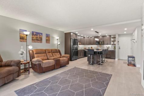 2868 S Heather Gardens Way Aurora CO 80014