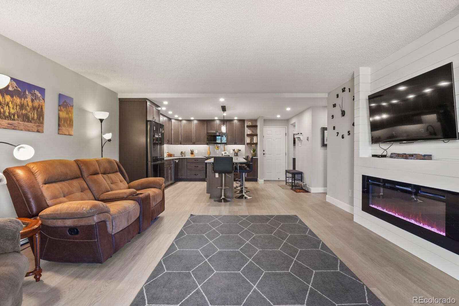 2868 S Heather Gardens Way Aurora CO 80014