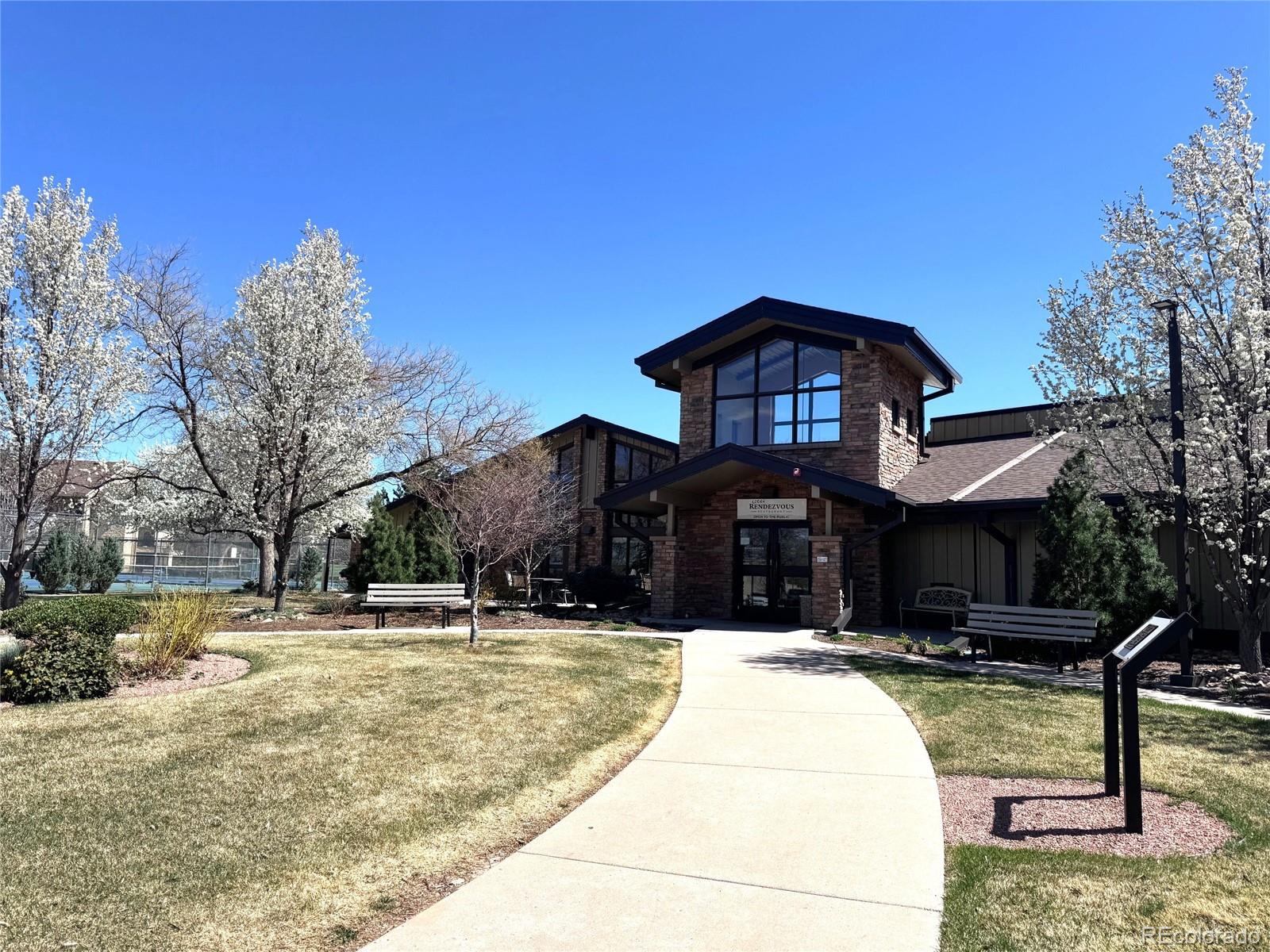 2868 S Heather Gardens Way Aurora CO 80014