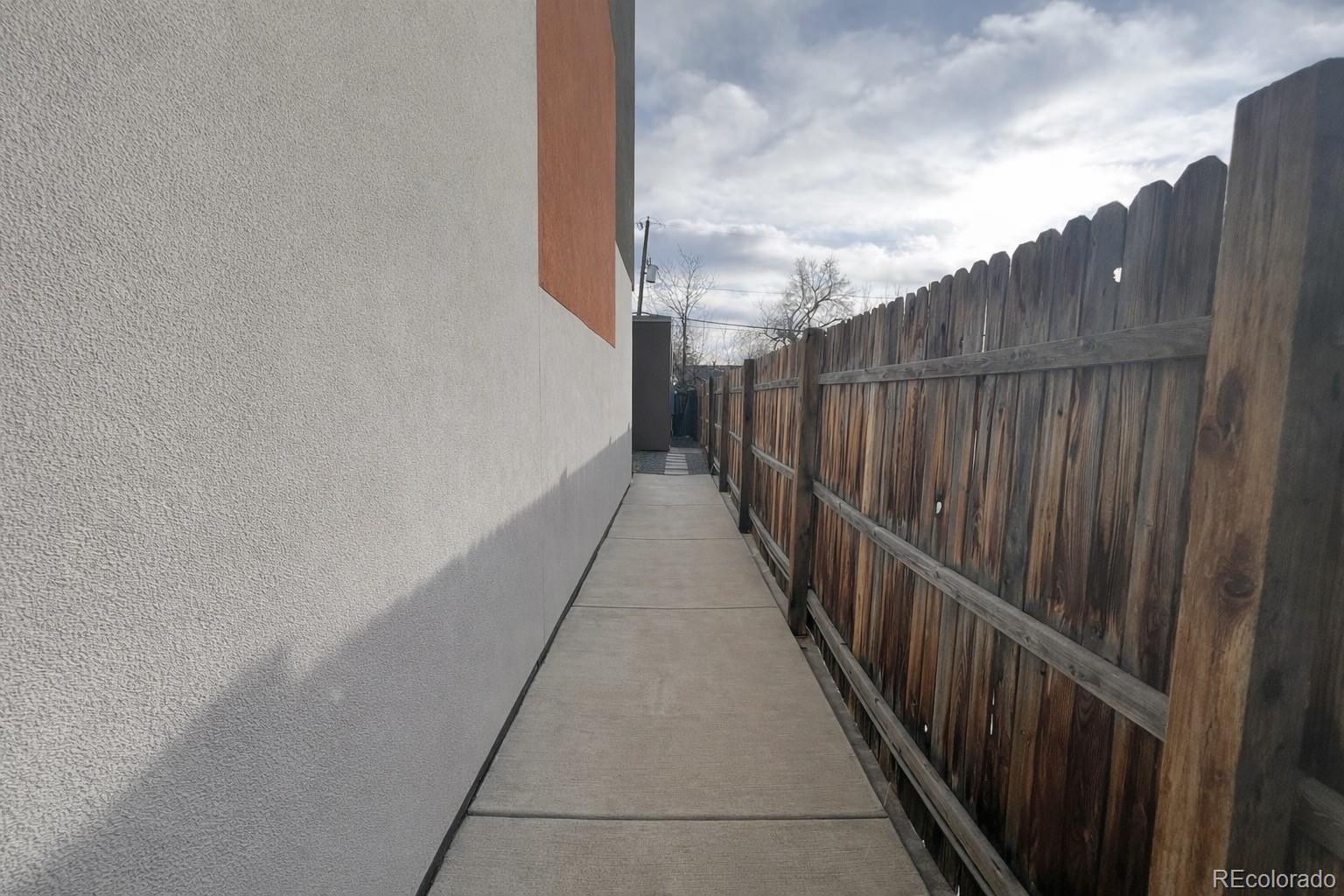 3440 N Albion Street Denver CO 80207