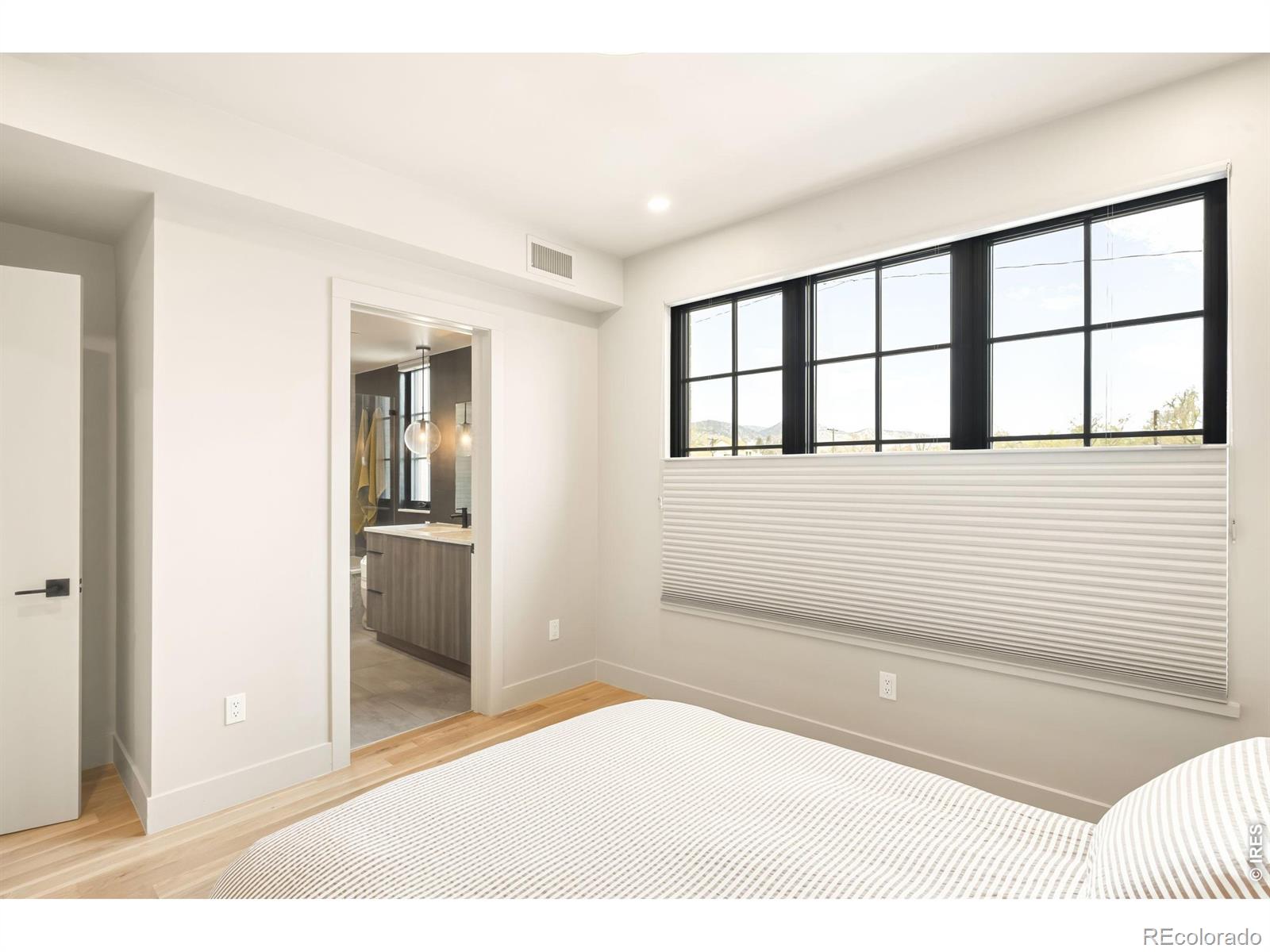 2116 Pearl Street Boulder CO 80302