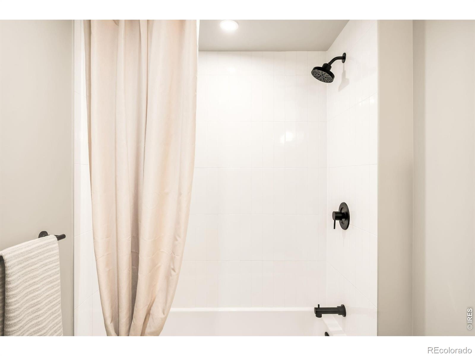 2116 Pearl Street Boulder CO 80302