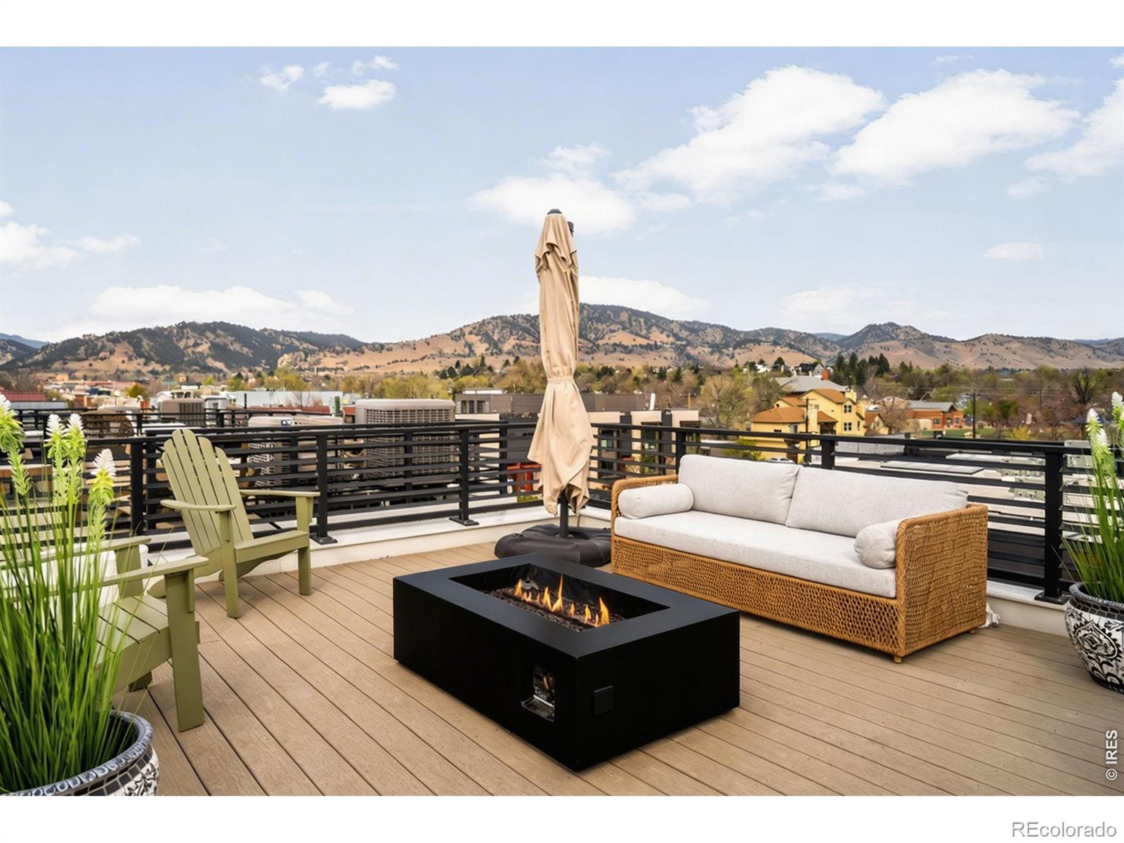 2116 Pearl Street Boulder CO 80302