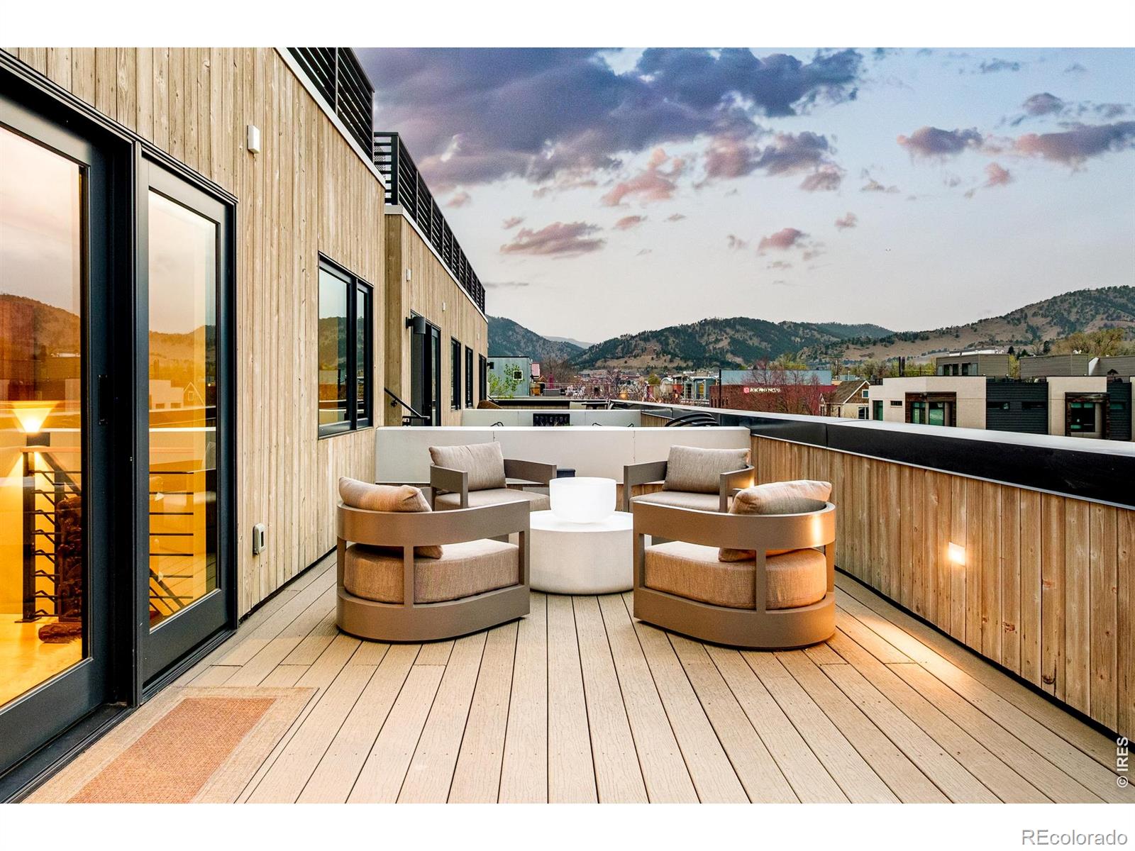 2116 Pearl Street Boulder CO 80302