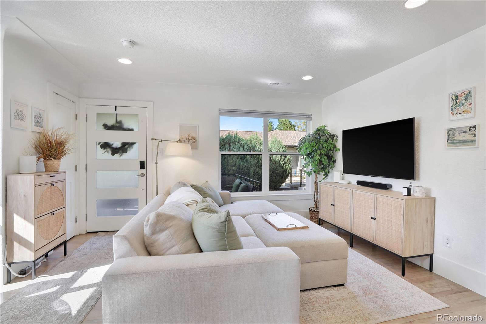 350 Hudson Street Denver CO 80220