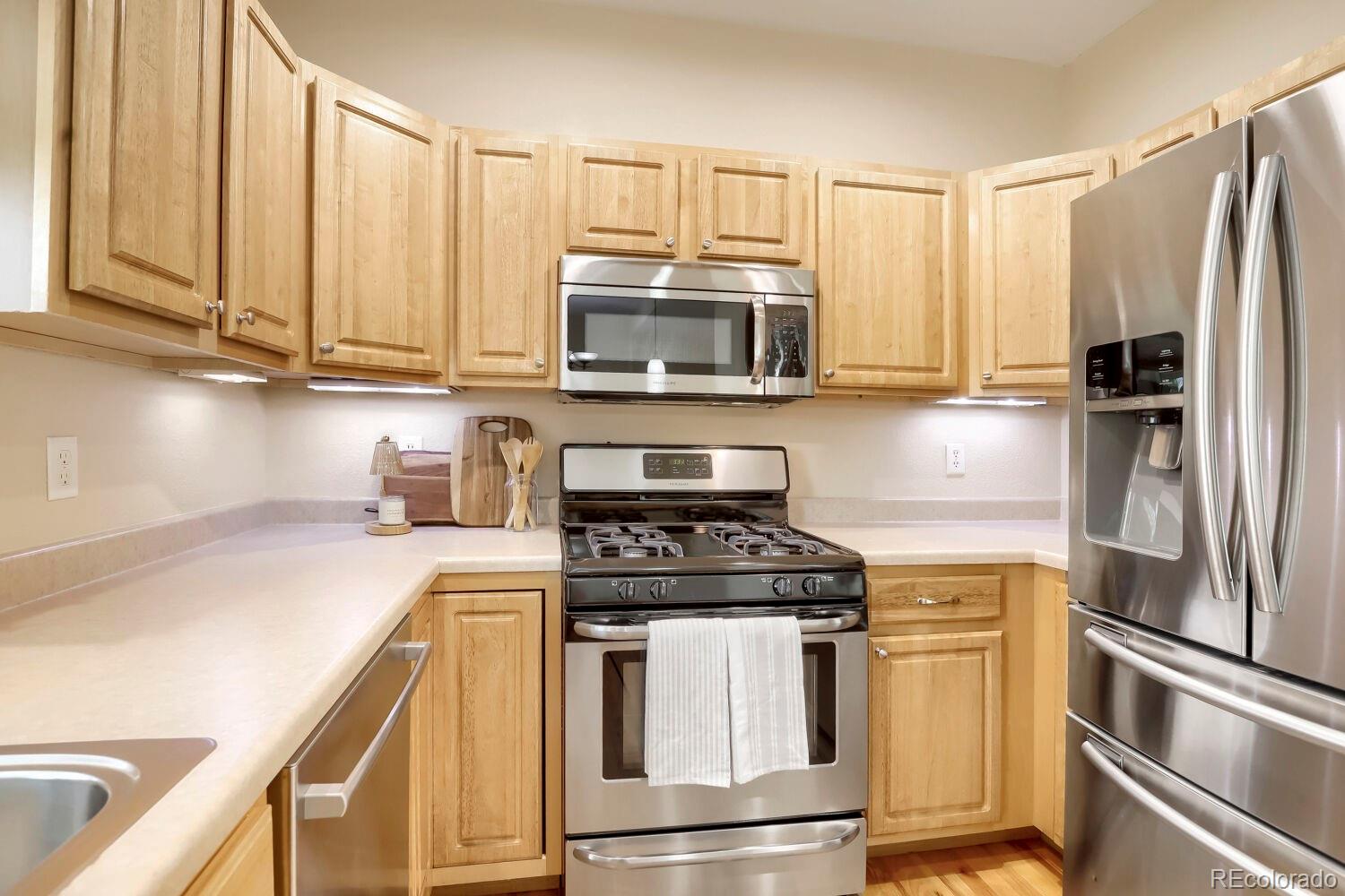 2261 Watersong Circle Longmont CO 80504