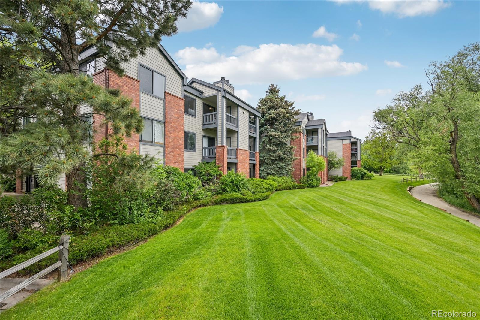 2727 Folsom Street Boulder CO 80304