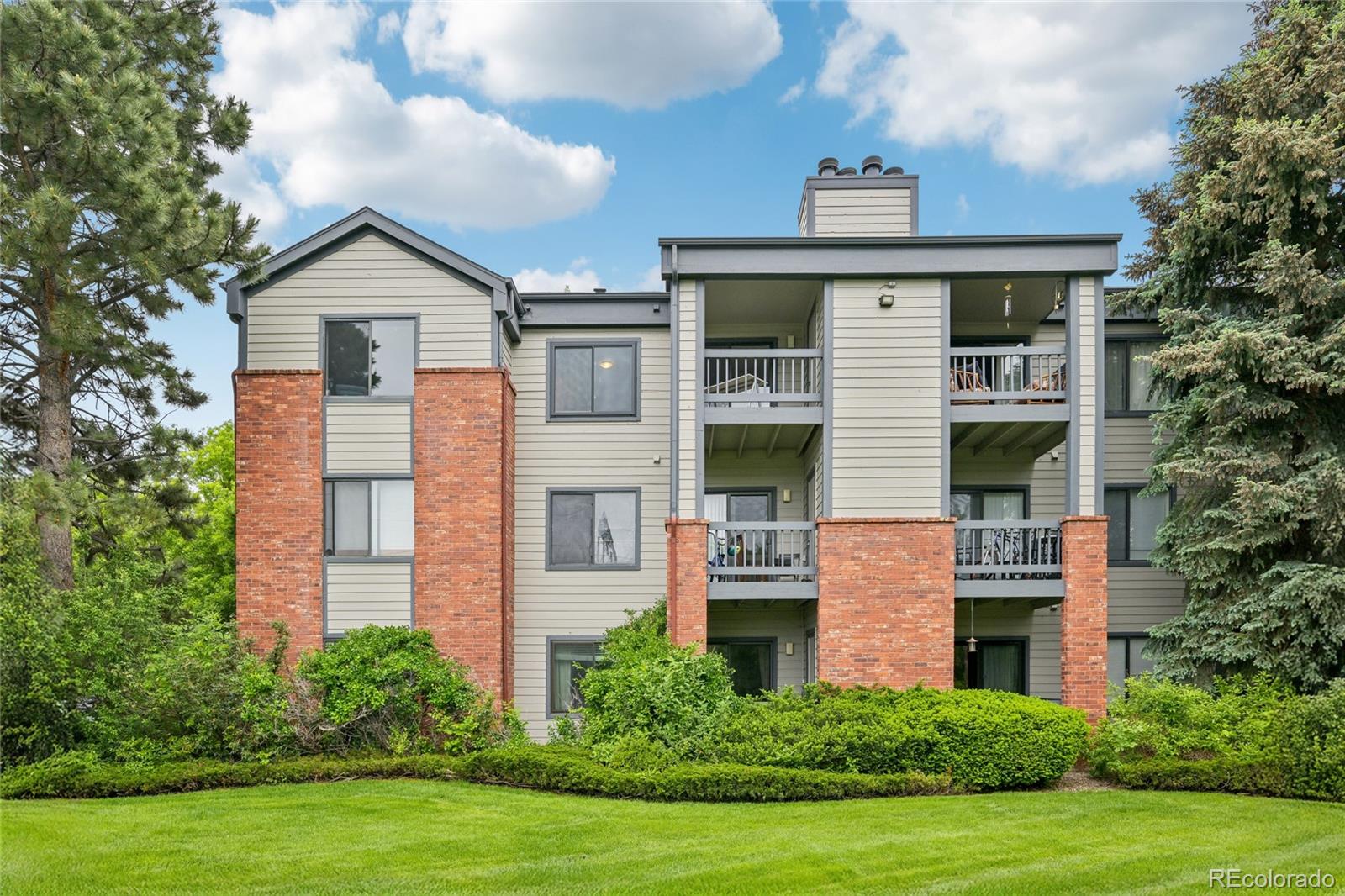 2727 Folsom Street Boulder CO 80304