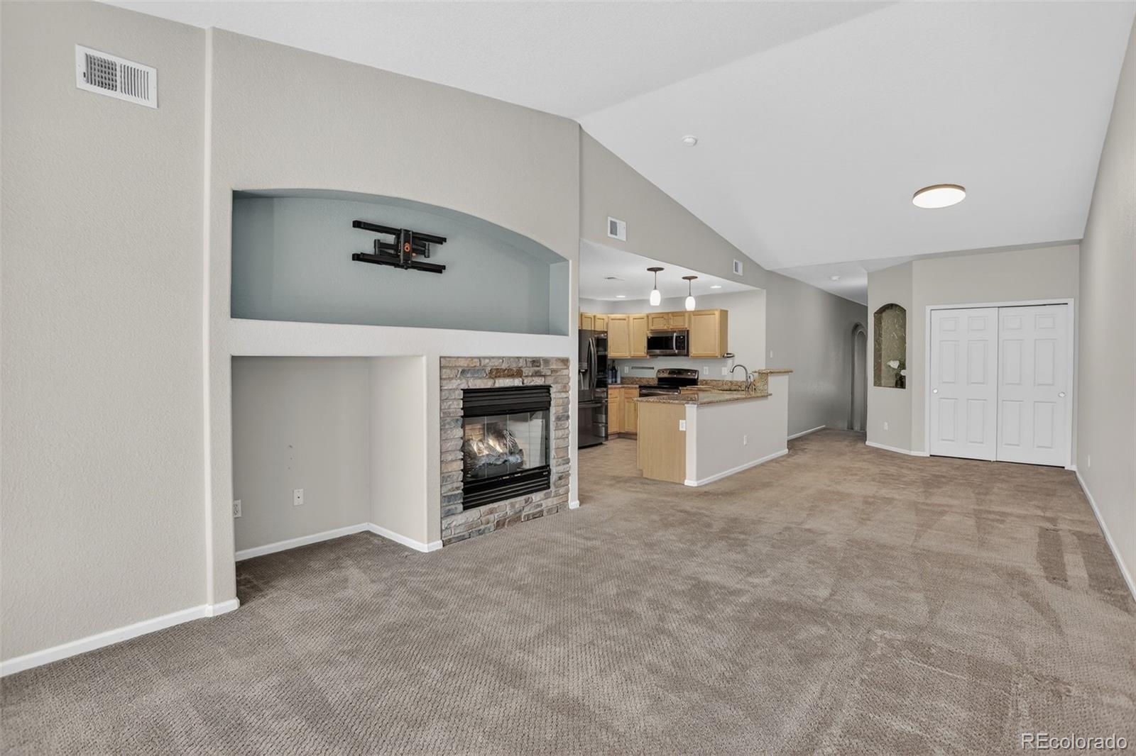 1703 Whitehall Drive Longmont CO 80504