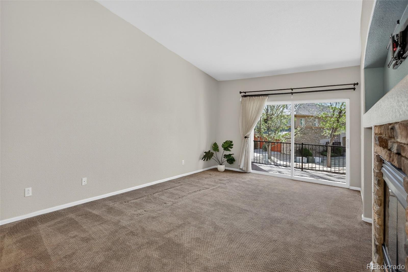 1703 Whitehall Drive Longmont CO 80504