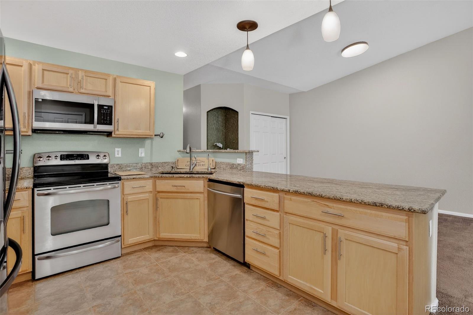 1703 Whitehall Drive Longmont CO 80504