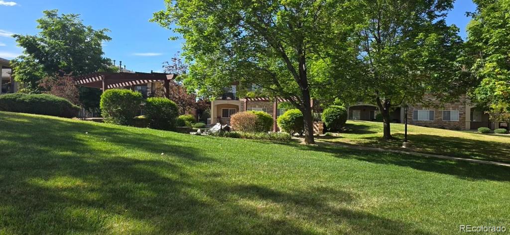 1703 Whitehall Drive Longmont CO 80504