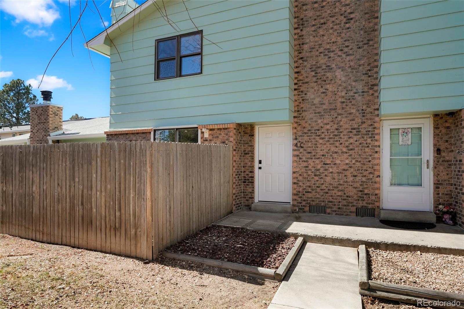 14 Nome Way Aurora CO 80012