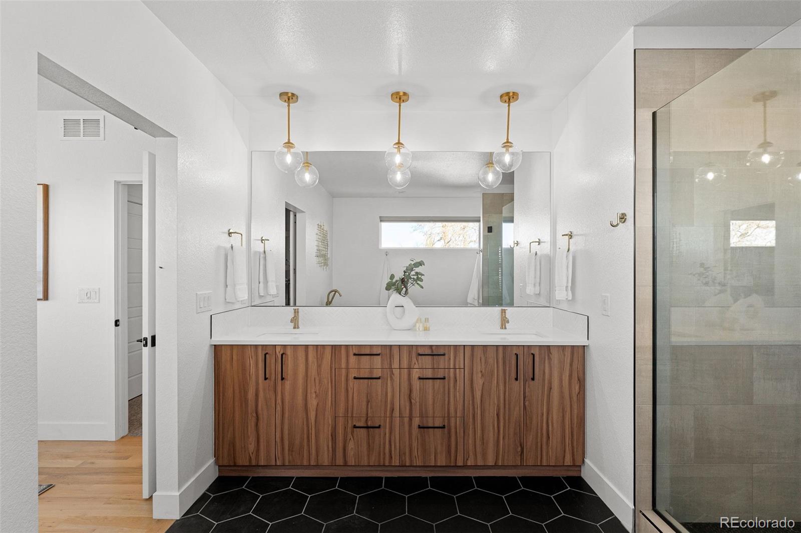 2567 S Acoma Street Denver CO 80223