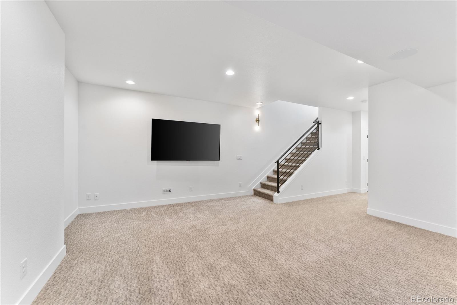 2567 S Acoma Street Denver CO 80223