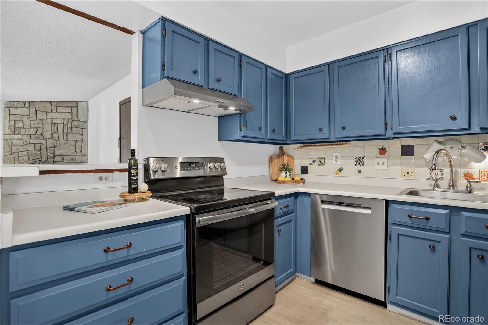 370 Zang Street Lakewood CO 80228