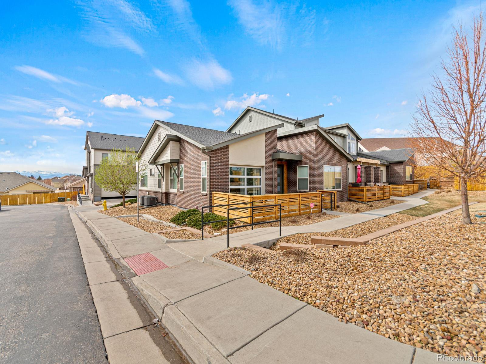 19515 E Sunset Circle Centennial CO 80015