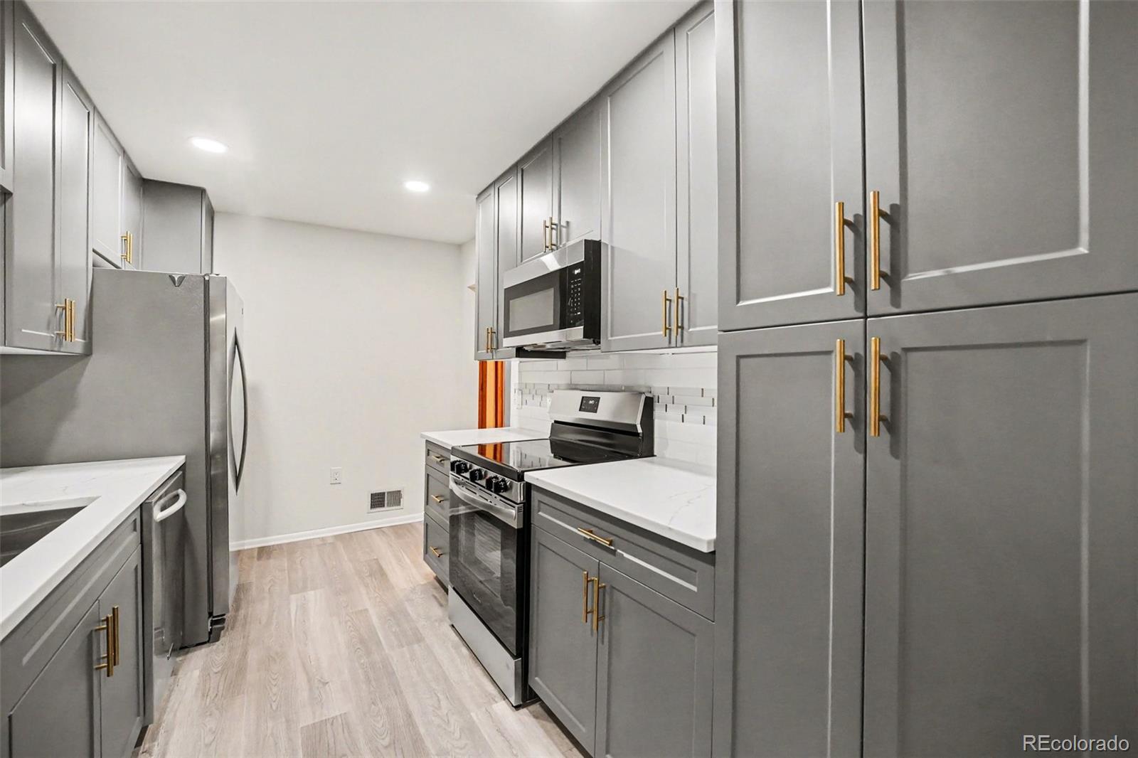 169 Xenon Street Lakewood CO 80228