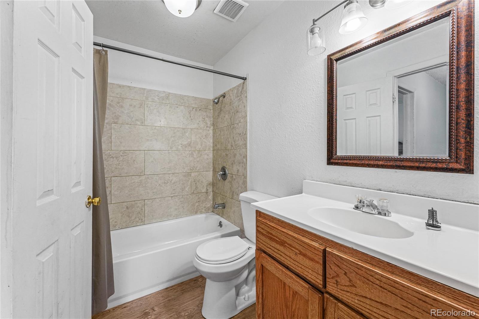 1447 Norfolk Street Aurora CO 80011