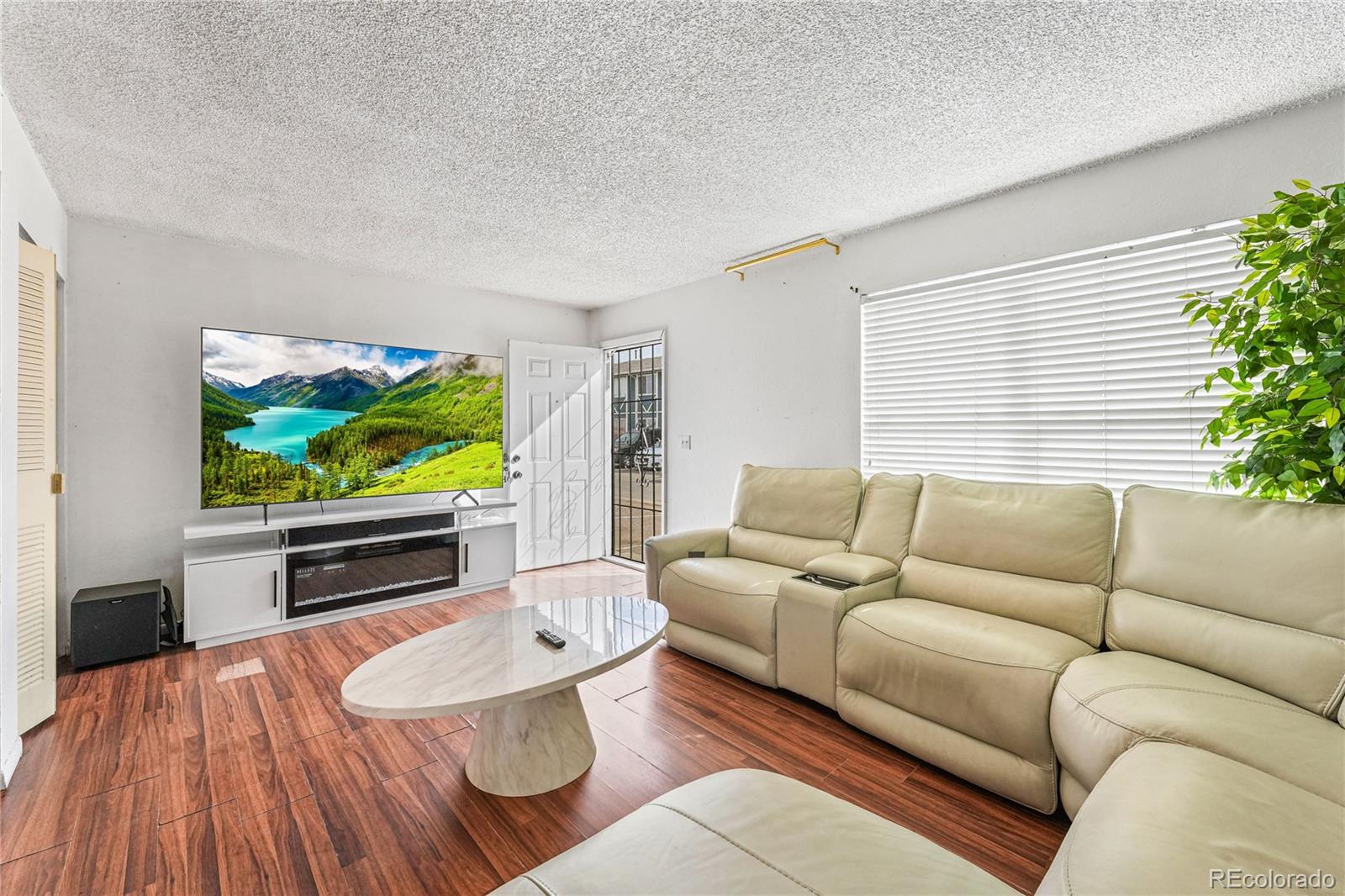 1447 Norfolk Street Aurora CO 80011