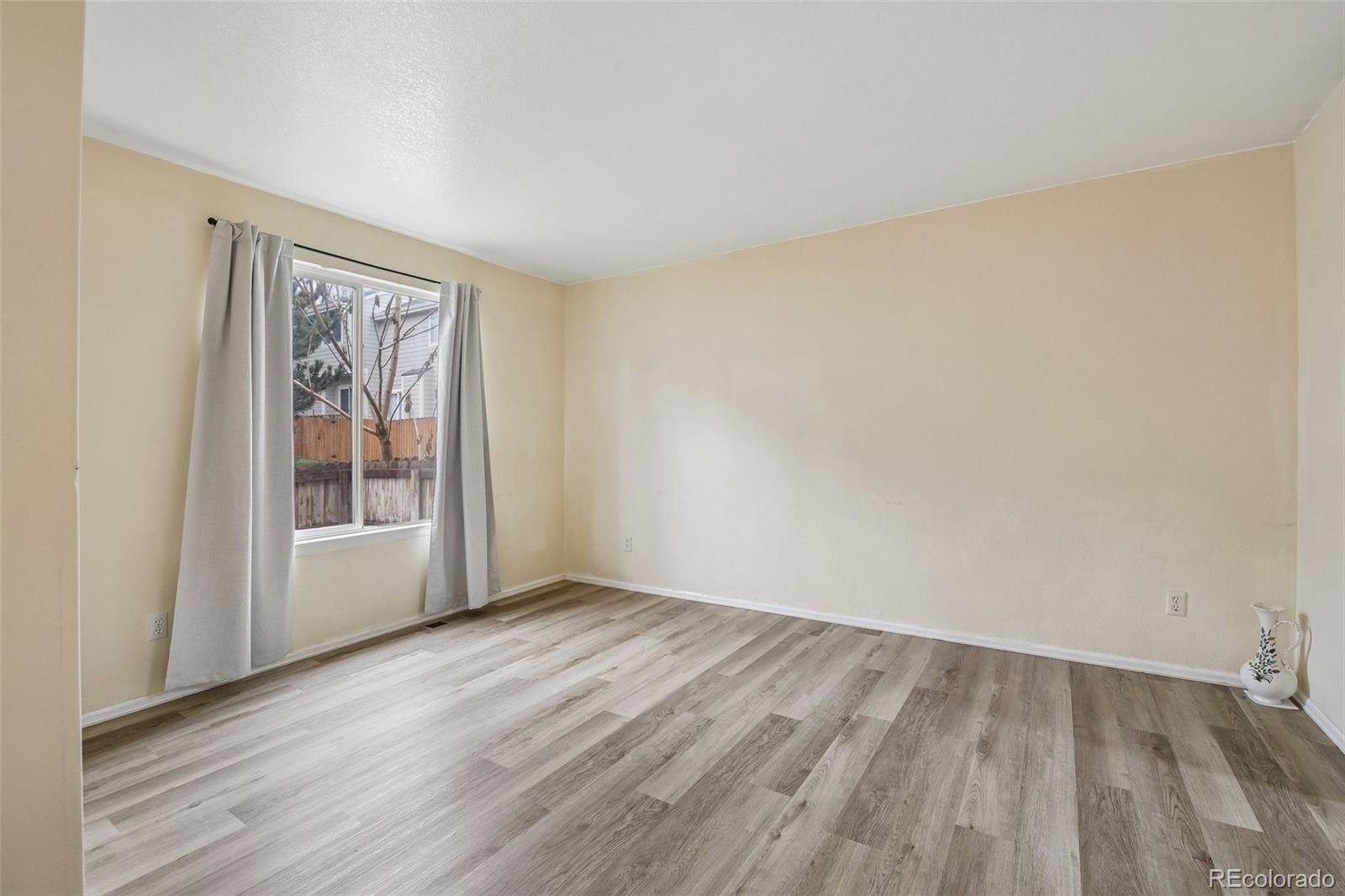 1232 S Waco Street Aurora CO 80017