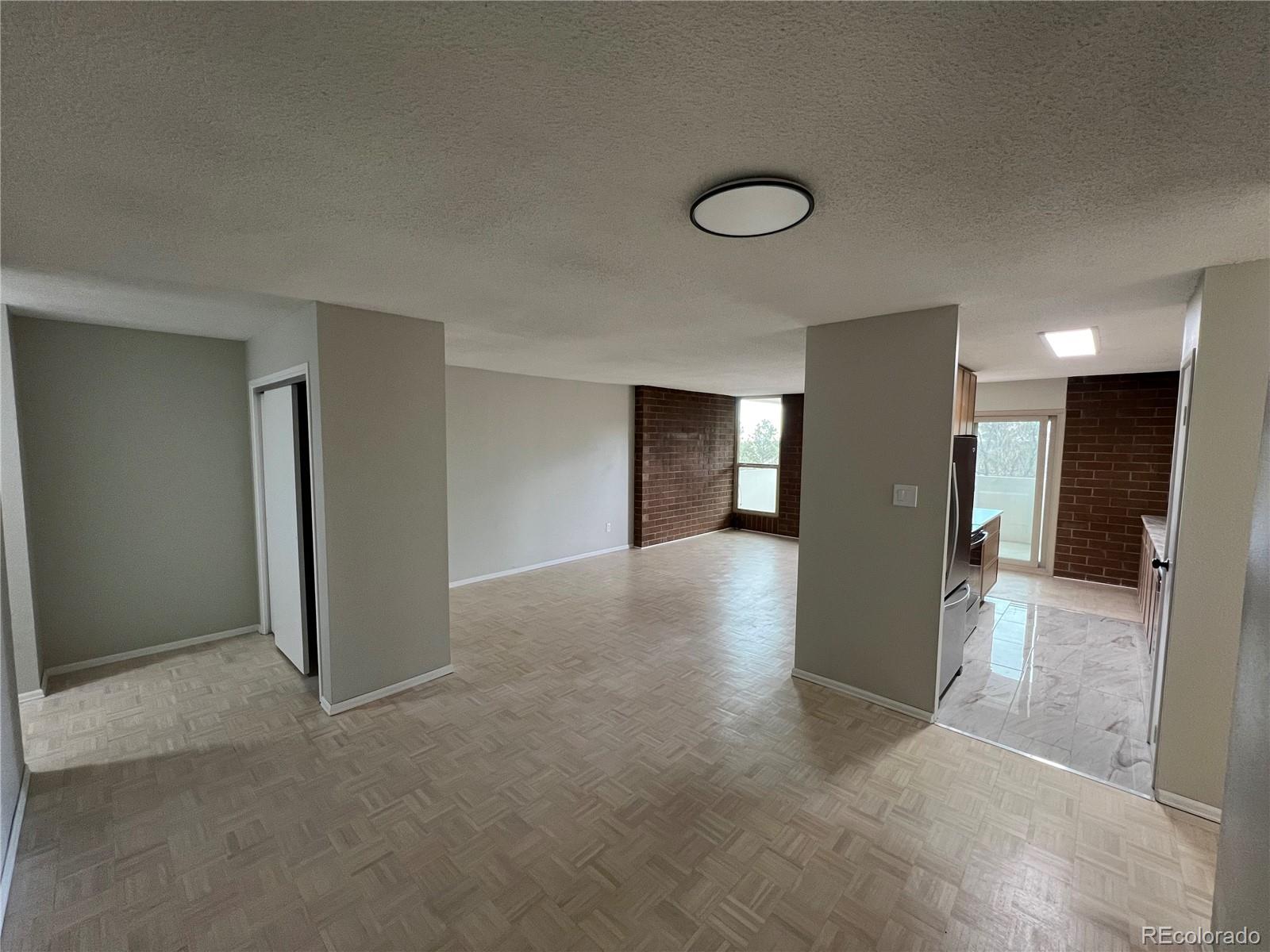 2880 S Locust Street Denver CO 80222