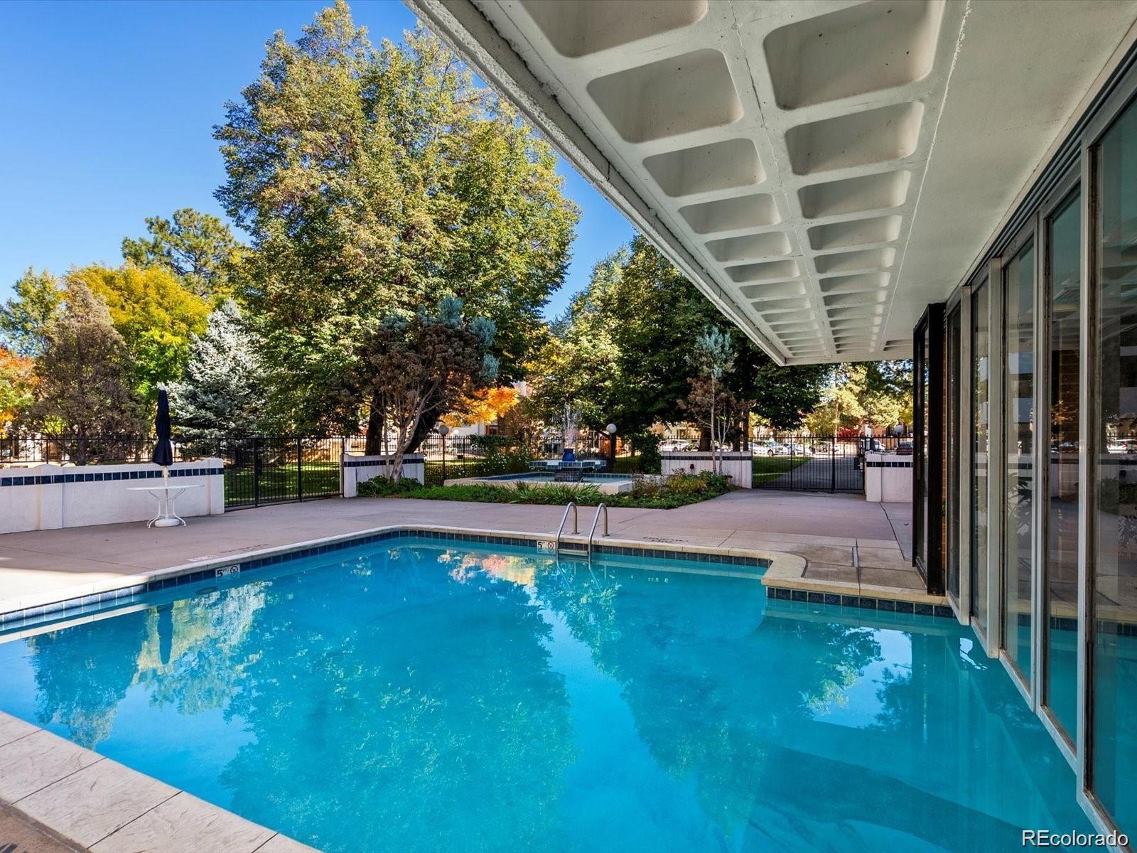 2880 S Locust Street Denver CO 80222