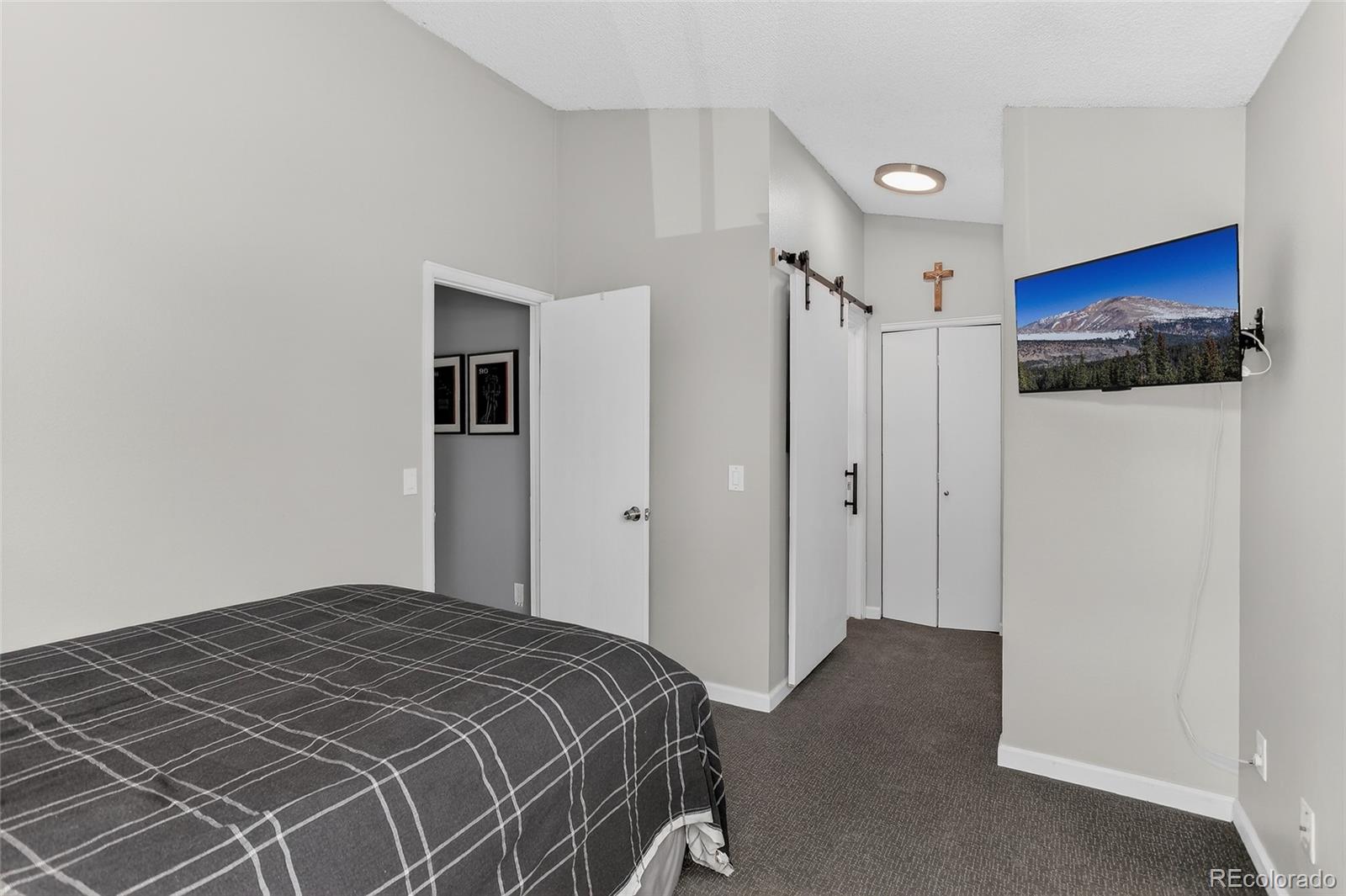 889 Summer Drive Highlands Ranch CO 80126