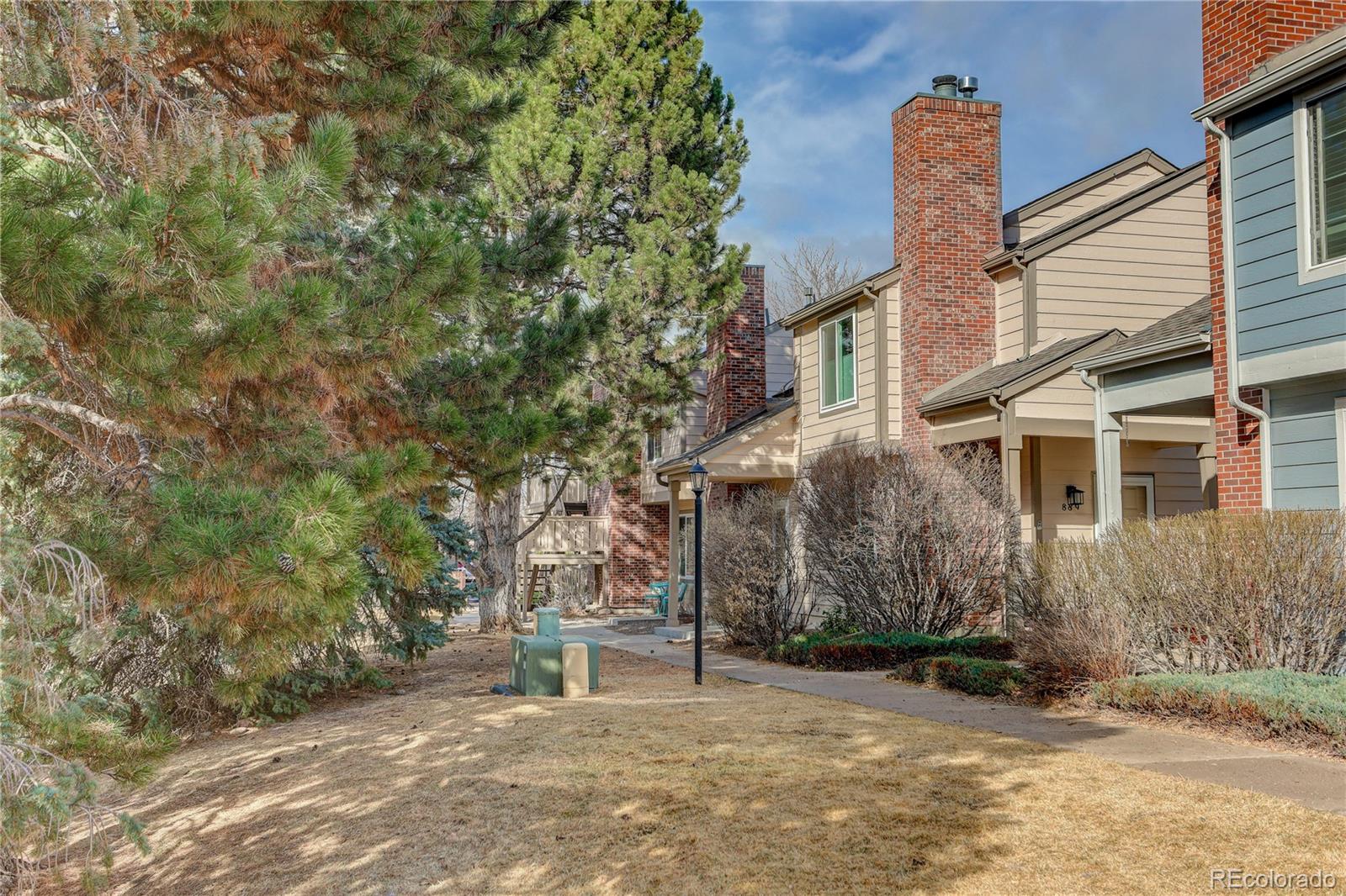 889 Summer Drive Highlands Ranch CO 80126