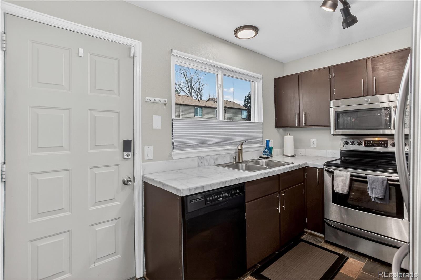 889 Summer Drive Highlands Ranch CO 80126