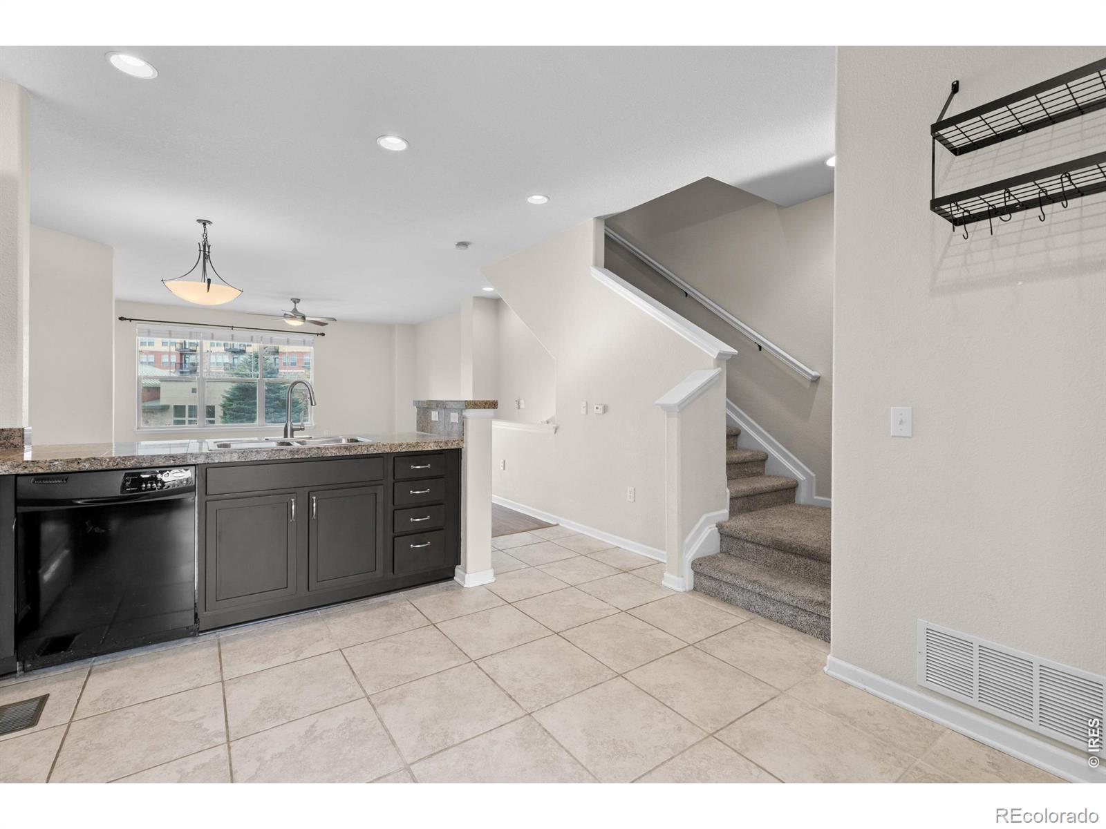 13516 Via Varra Broomfield CO 80020