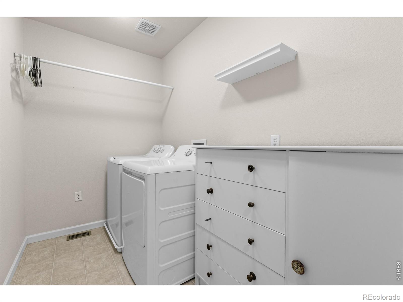 13516 Via Varra Broomfield CO 80020