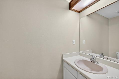 1218 S Flower Circle Lakewood CO 80232