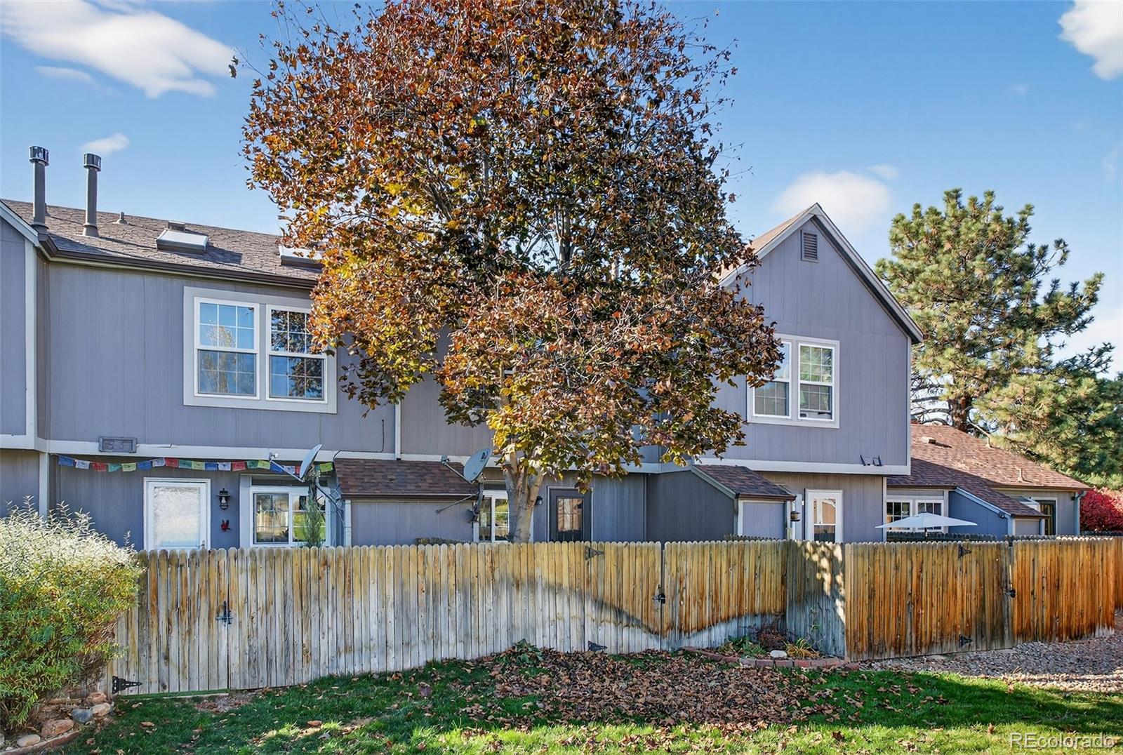 1218 S Flower Circle Lakewood CO 80232