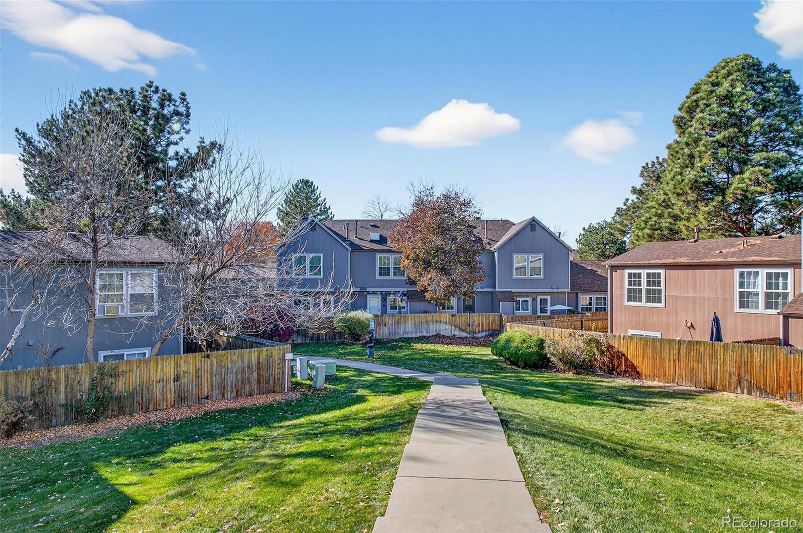1218 S Flower Circle Lakewood CO 80232