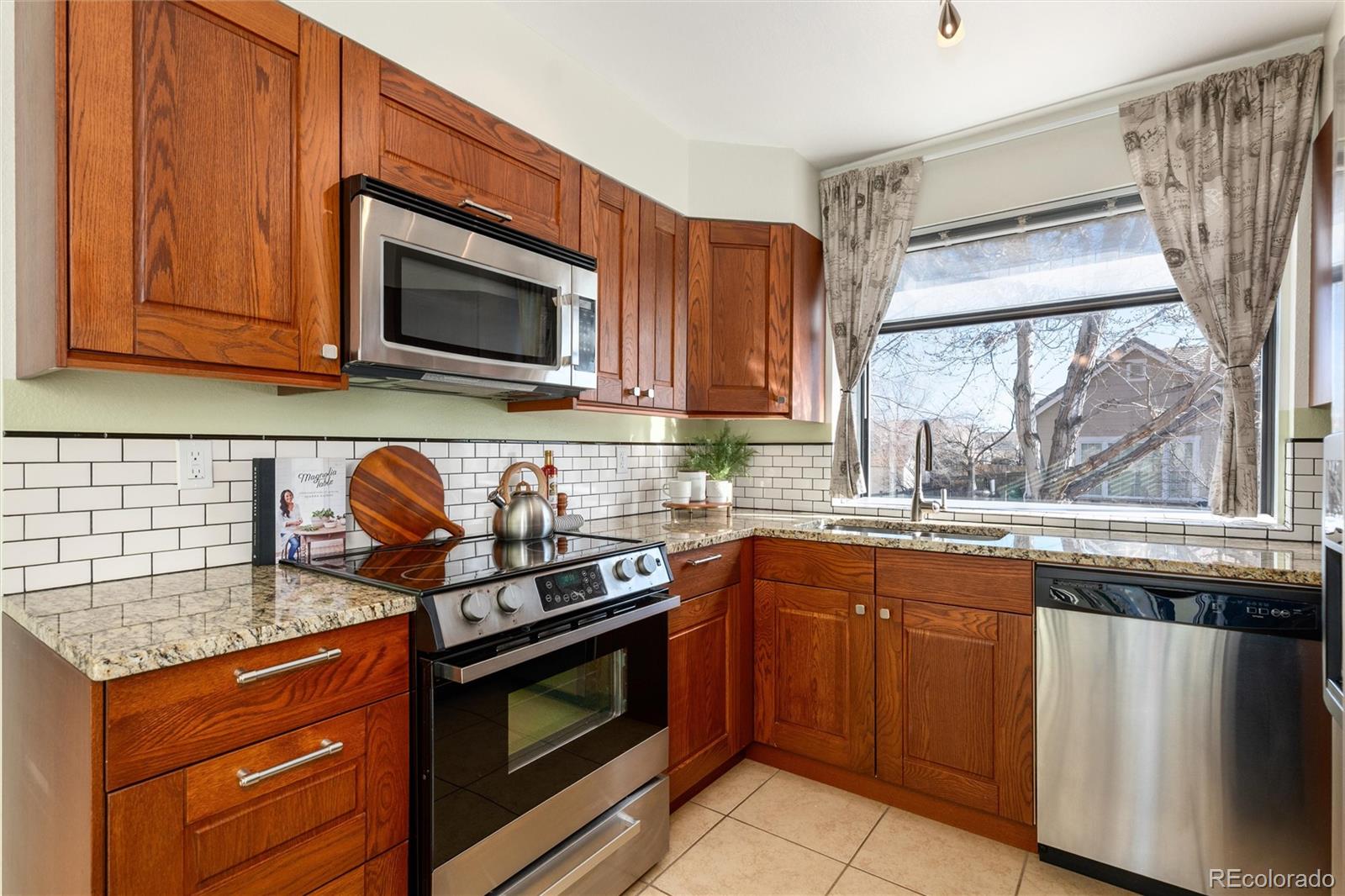 8520 S Estes Street Littleton CO 80128