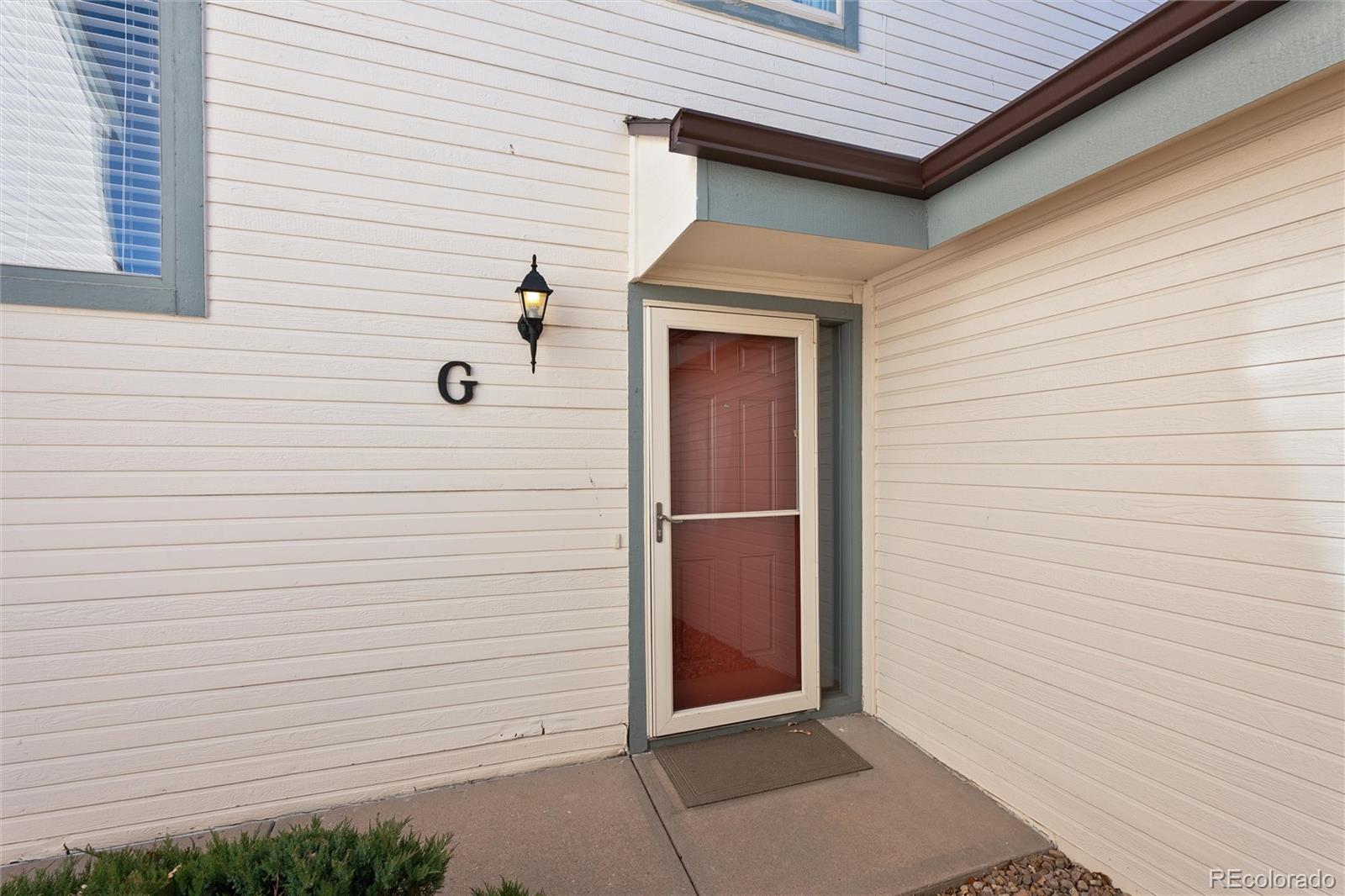 8520 S Estes Street Littleton CO 80128