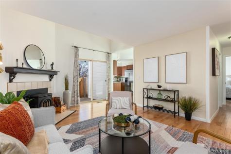 8520 S Estes Street Littleton CO 80128