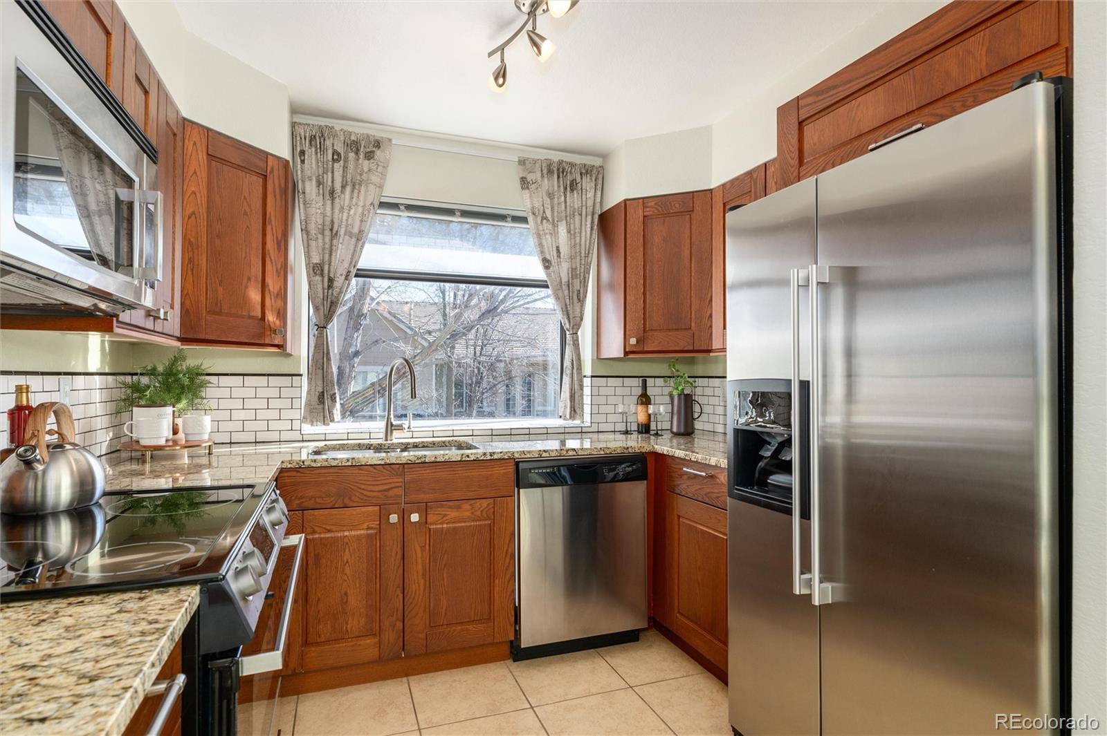 8520 S Estes Street Littleton CO 80128