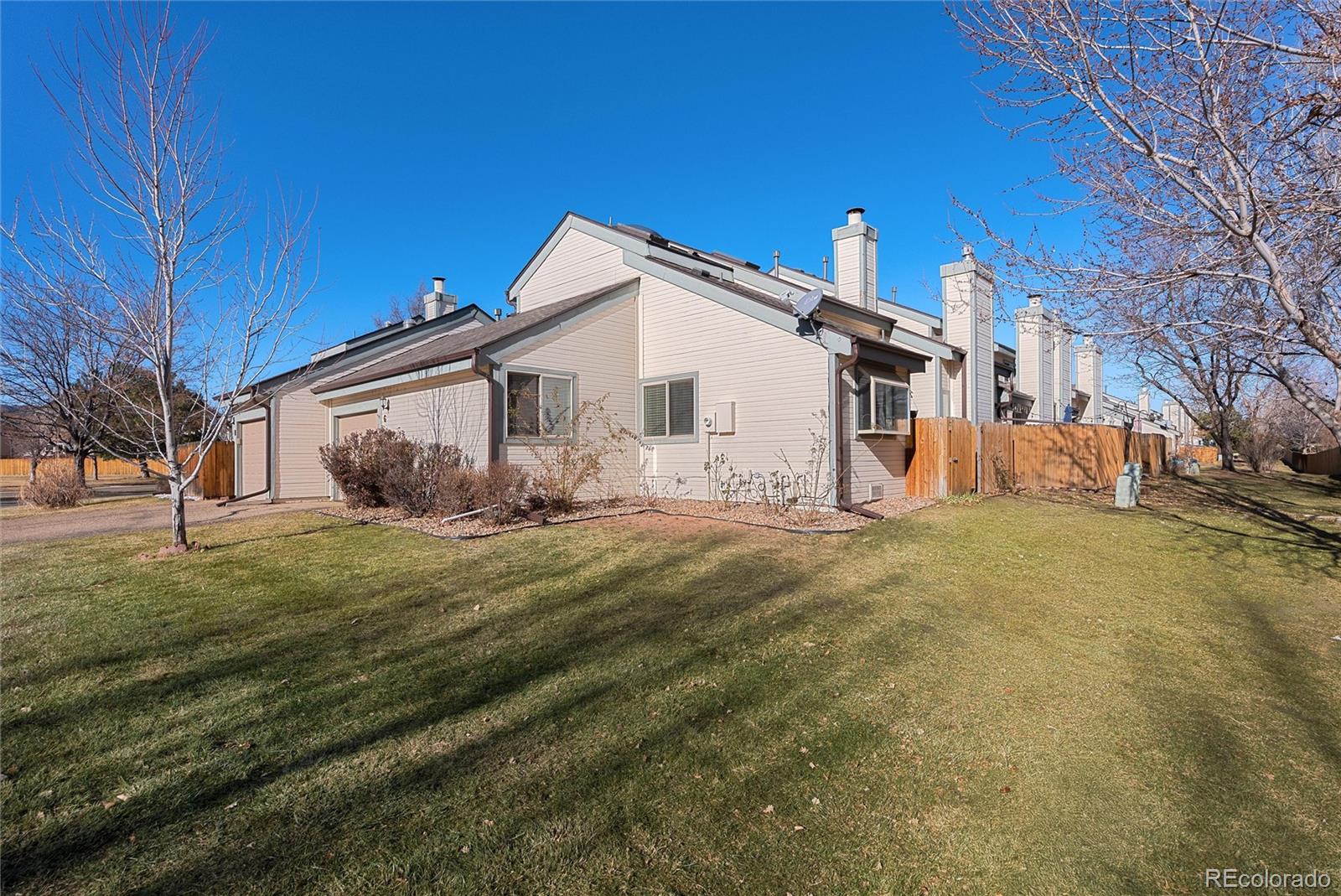 8520 S Estes Street Littleton CO 80128