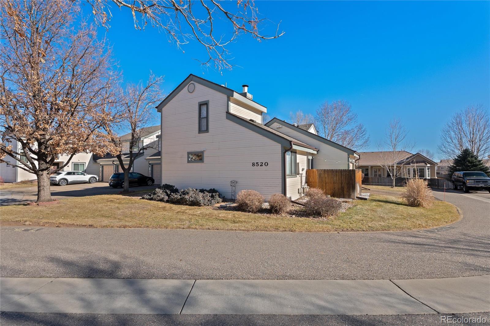 8520 S Estes Street Littleton CO 80128