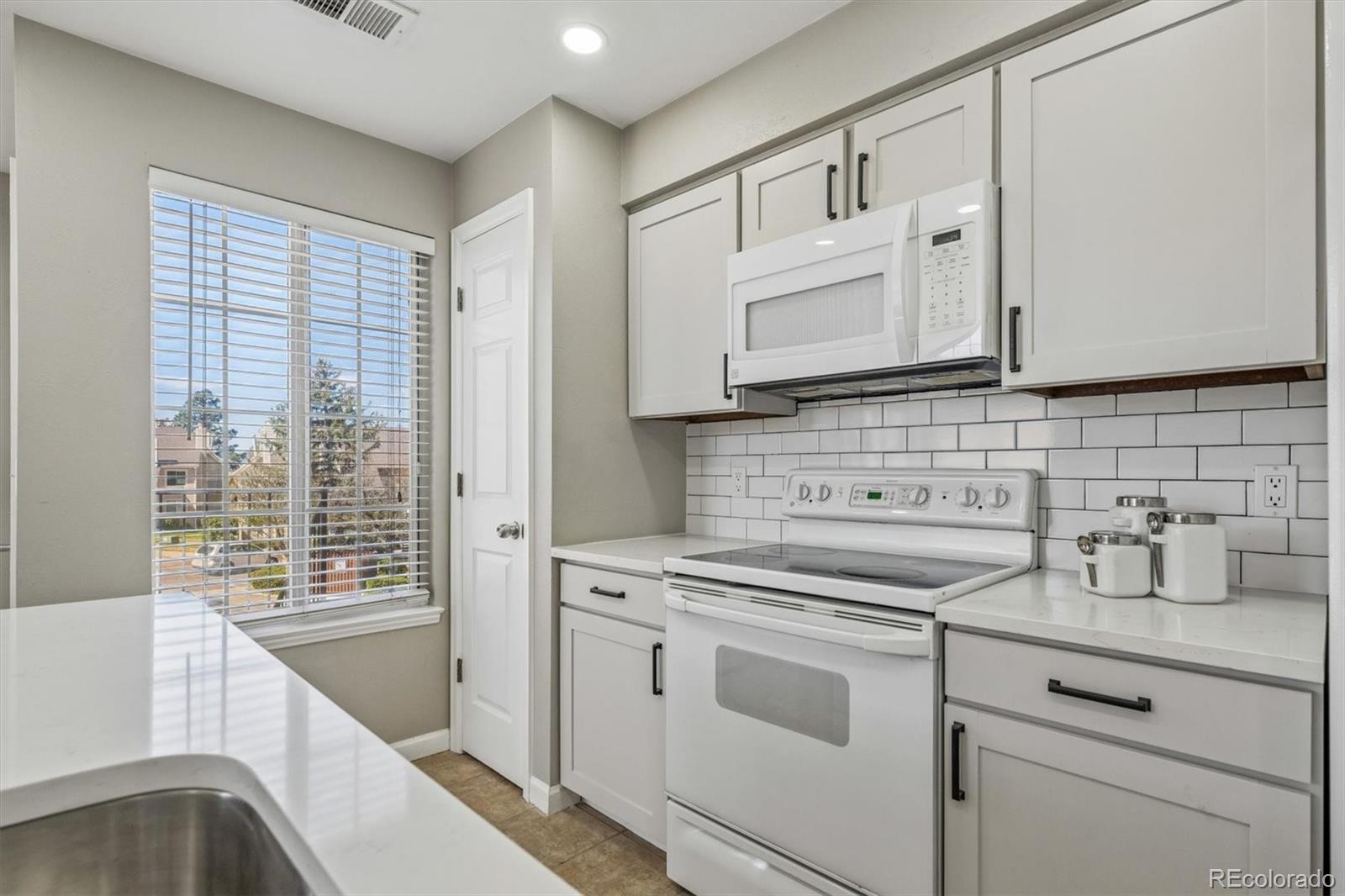 13732 E Lehigh Avenue Aurora CO 80014