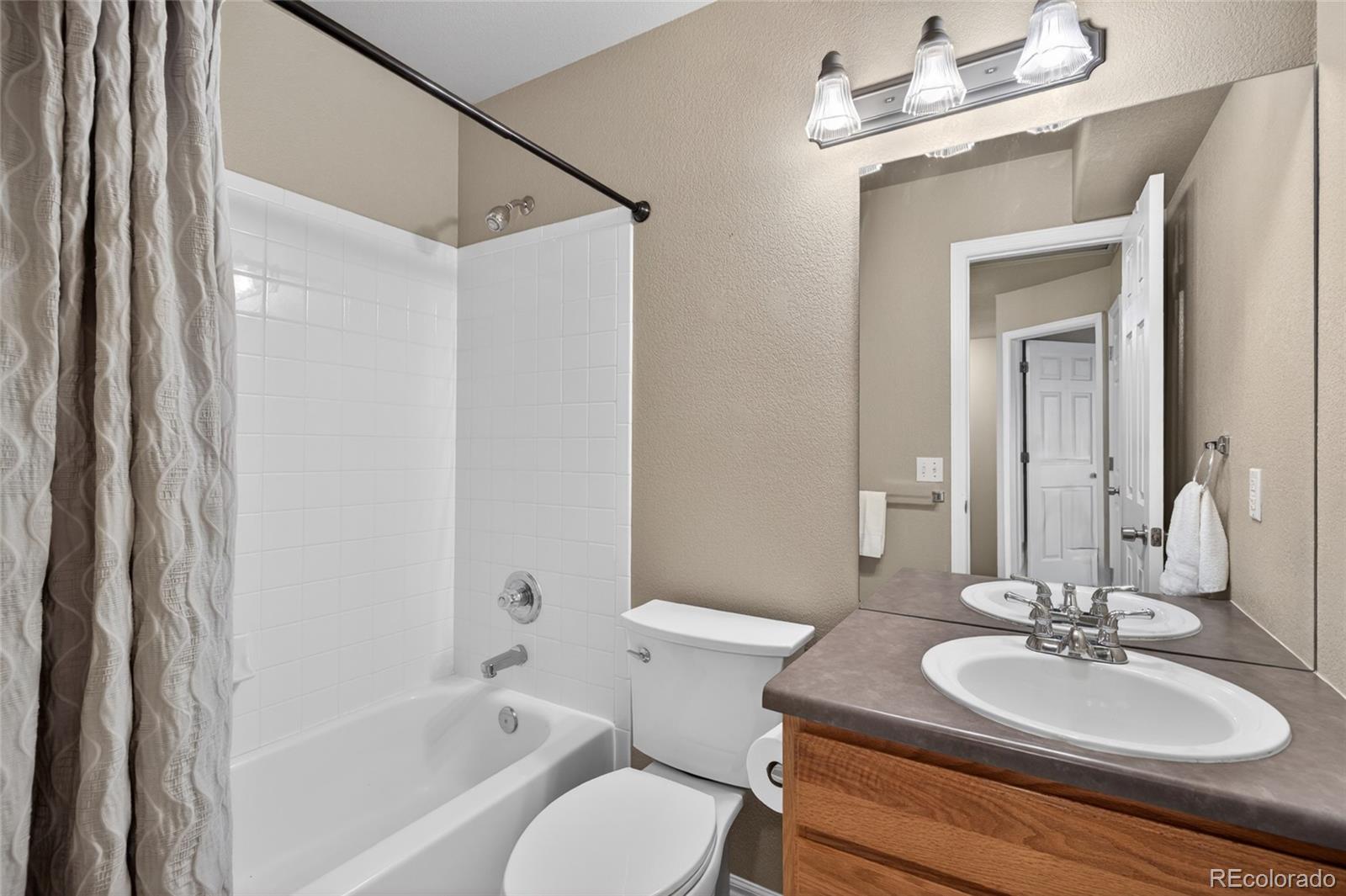 8569 S Upham Way Littleton CO 80128