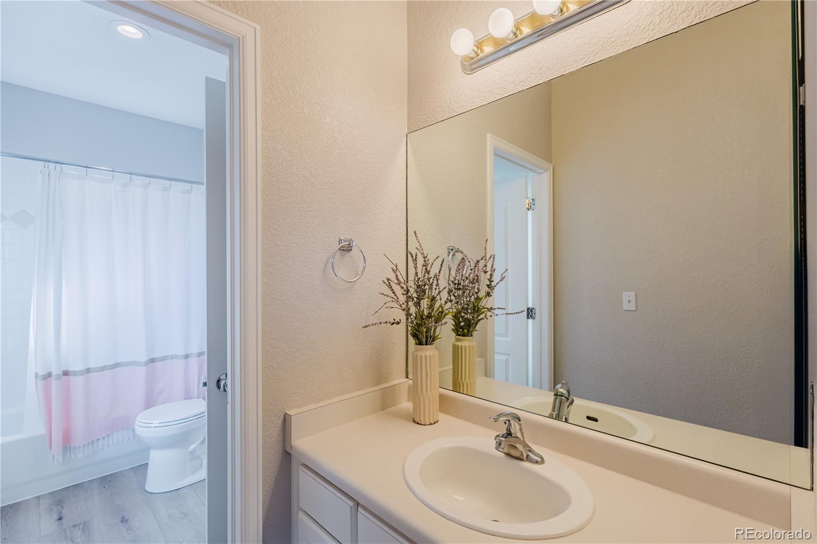 9620 Kent Place Aurora CO 80014