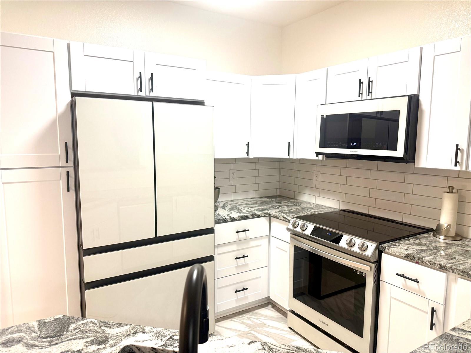 1691 W Canal Circle Littleton CO 80120