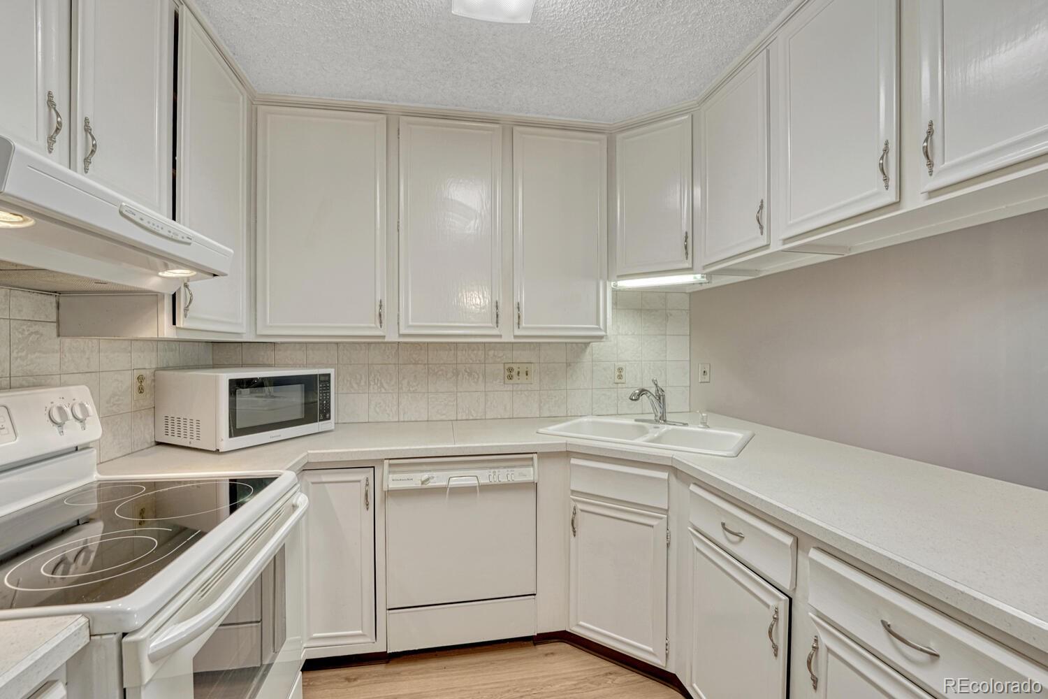 3465 S Poplar Street Denver CO 80224