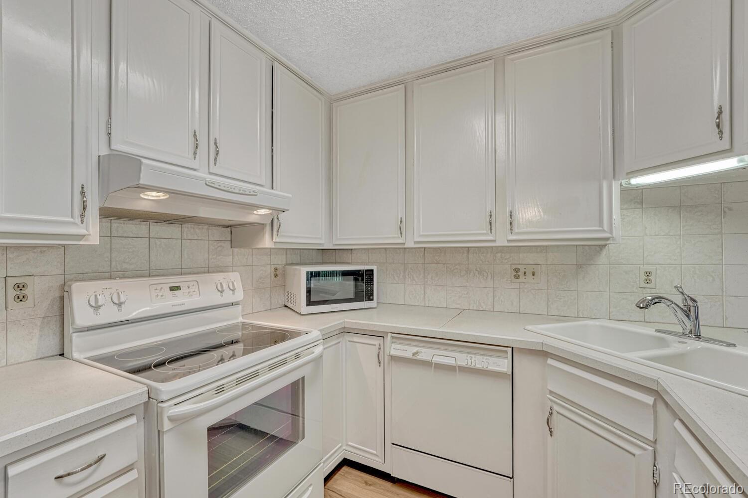 3465 S Poplar Street Denver CO 80224