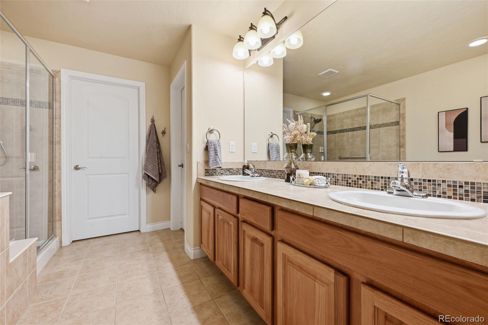 4417 Echo Court Larkspur CO 80118