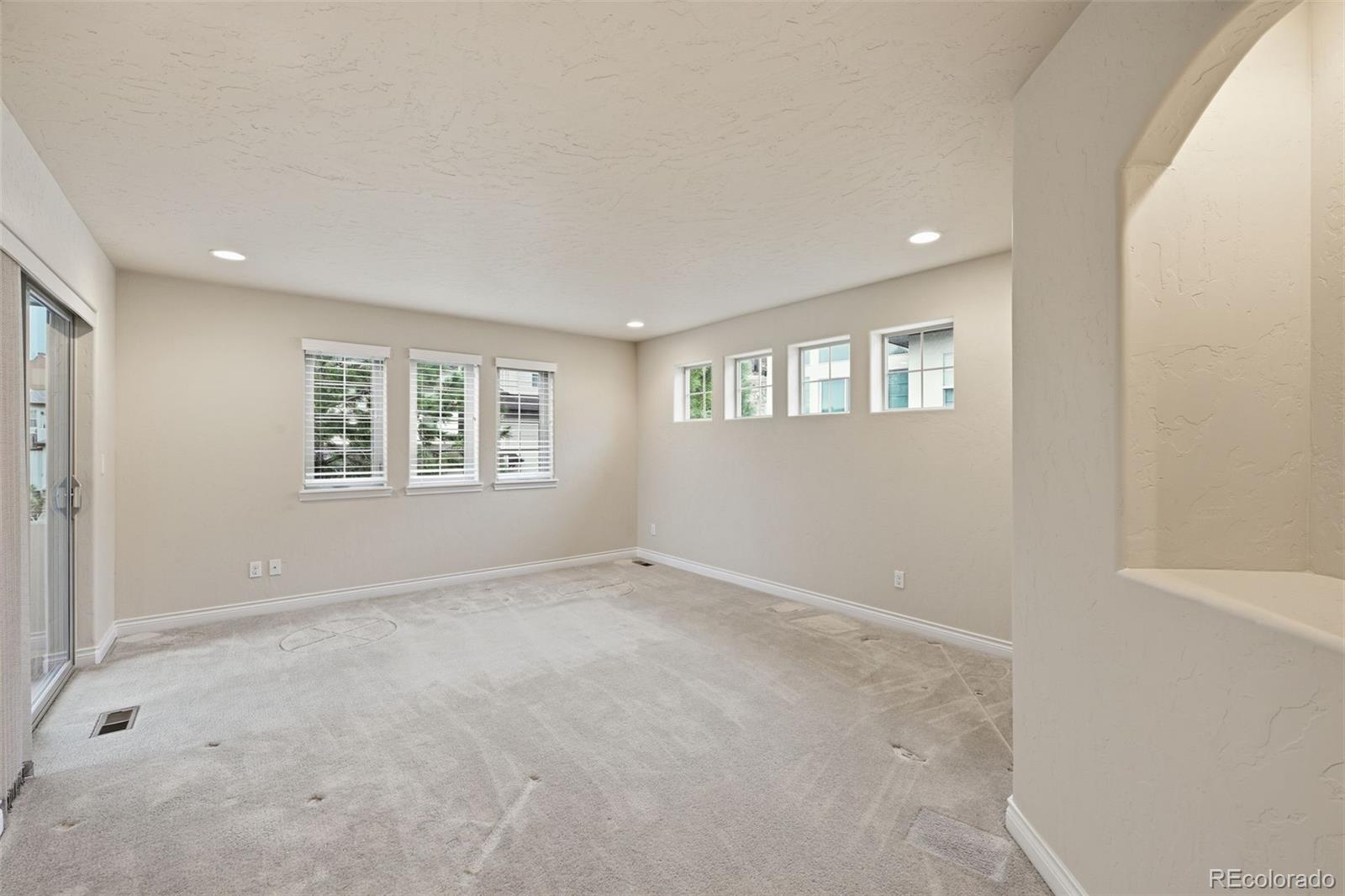 4417 Echo Court Larkspur CO 80118