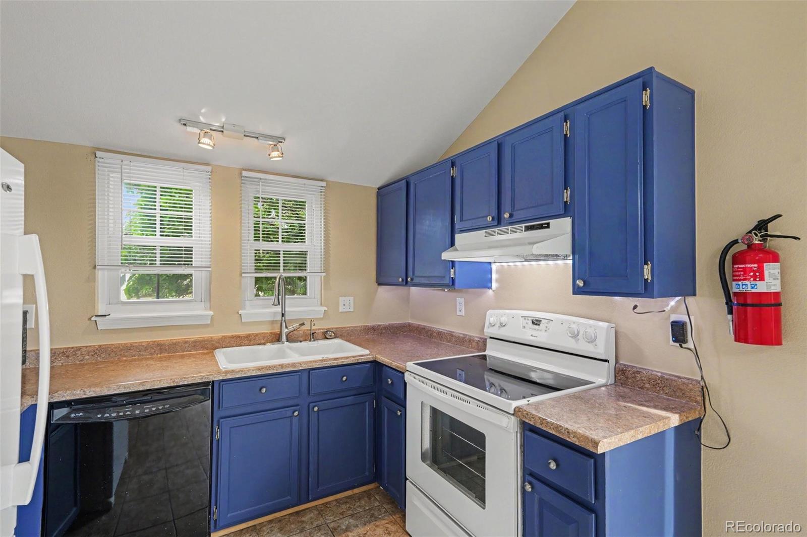 17447 E Rice Circle Aurora CO 80015